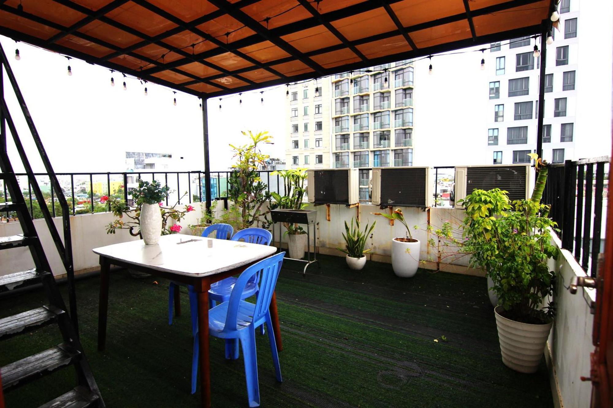 Oyo232岘港庆荣酒店 外观 照片